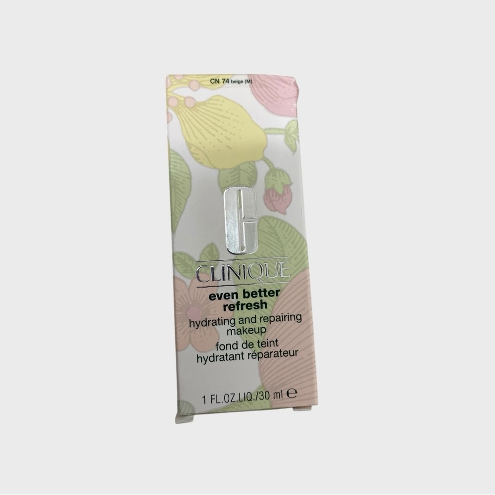 Clinique NEW Even Better Refresh™ Hydrating and Repairing Makeup 74 Beige